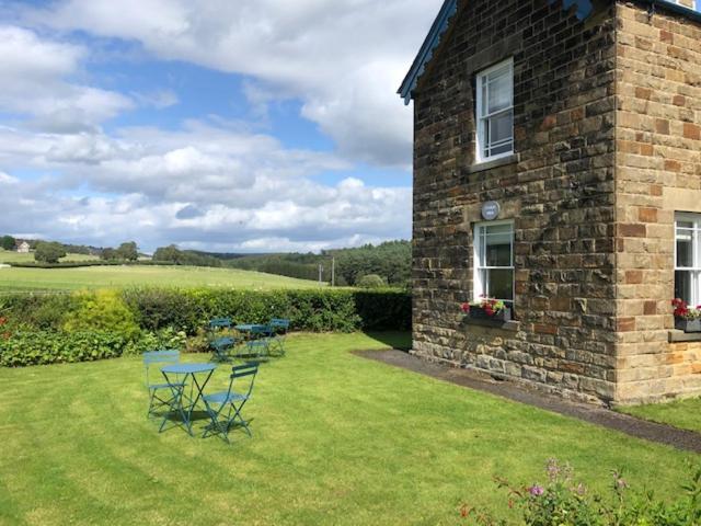 Hassop Station Apartment On The Monsal Trail Bakewell Esterno foto