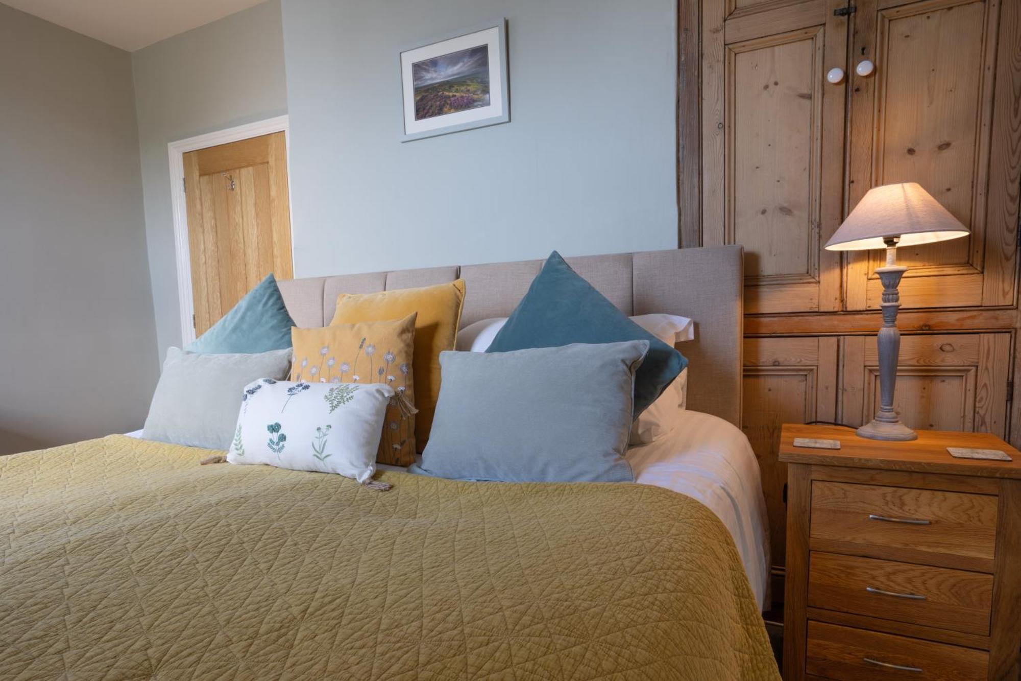 Hassop Station Apartment On The Monsal Trail Bakewell Esterno foto